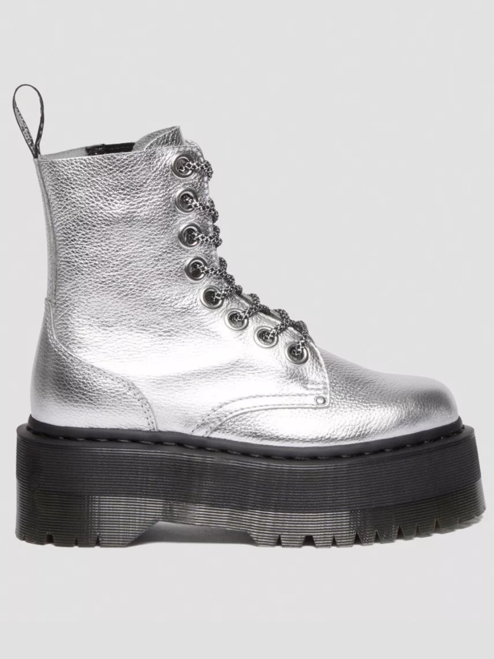 Dr. Martens Jadon Max Metallic Leather
Platforms Silver Women’s size 8 NEW!!!